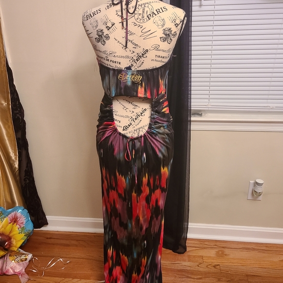 Dereon Dress - Picture 3 of 8